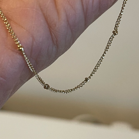 New in Gift Box 2 Gold Tone Necklaces Initial N Necklace 1 Accent Necklace - Picture 2 of 4